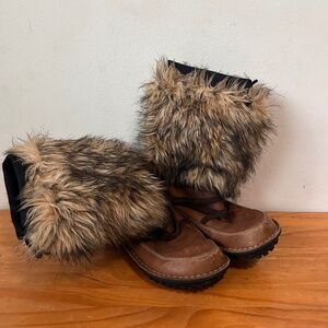 Sorel winter fur snow boots